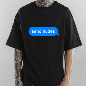  Trimite tricou nud