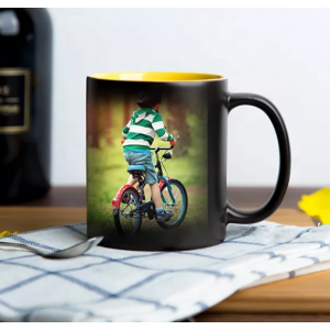 Cana magică Cameleon (cupă) colorată în interior cu imprimeul tău